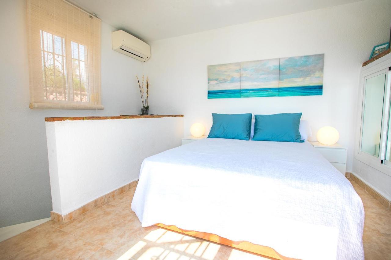 Villa Oleholidays Loleta Vistas Al Mar, 100 M Playa - Piscina Privada