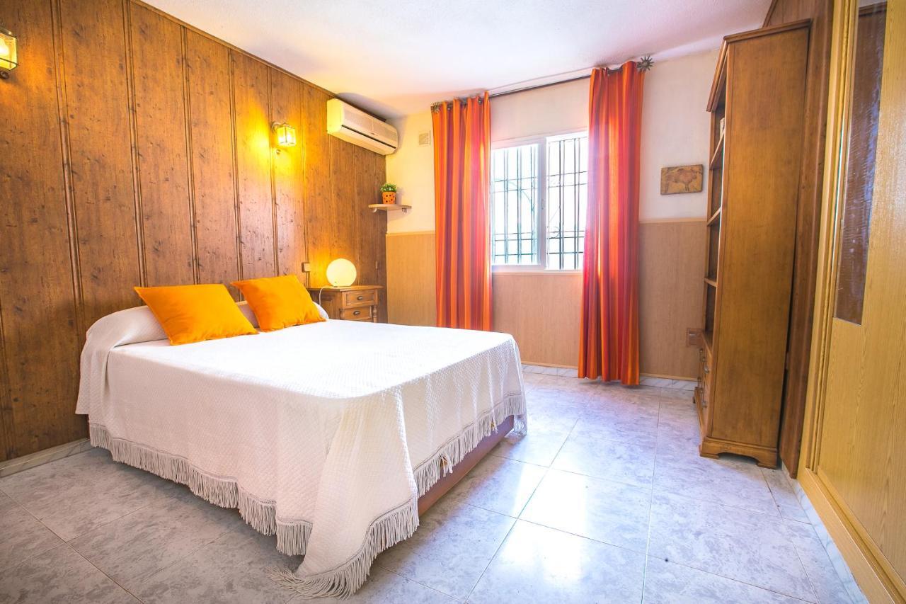 Oleholidays Loleta Vistas Al Mar, 100 M Playa - Piscina Privada Villa Marbella