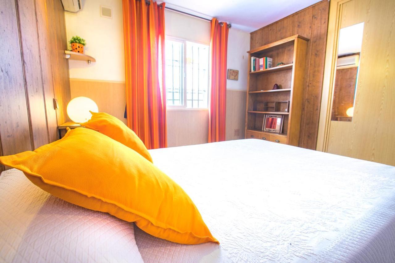Villa Oleholidays Loleta Vistas Al Mar, 100 M Playa - Piscina Privada *