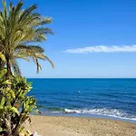 OleHolidays Villa Loleta vistas al mar, 100 m Playa - piscina privada